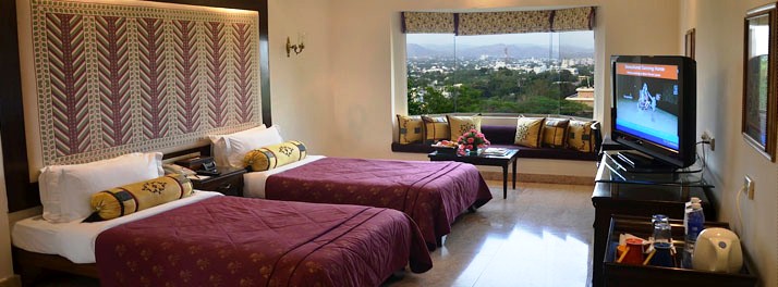 421/The LaLiT Laxmi Vilas Palace - Udaipur 010.jpg